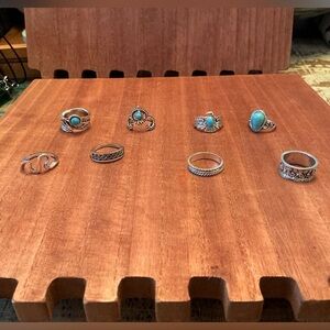 Set of 8 Finger Rings, BN